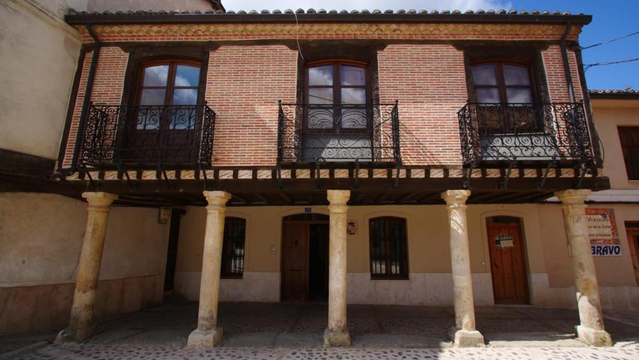 Casa Rural Plaza Vieja Saldana Exterior photo